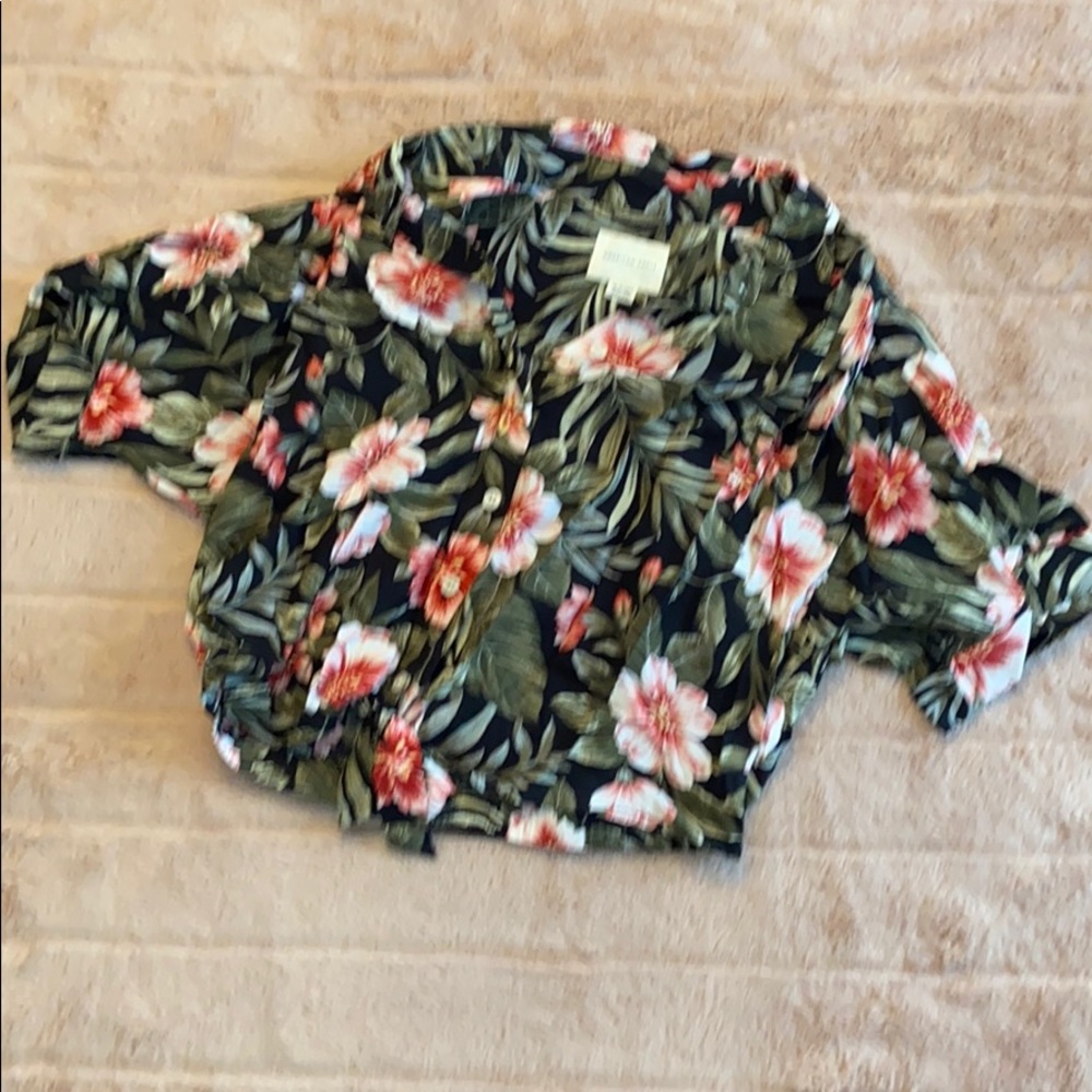 Floral crop top tie shirt